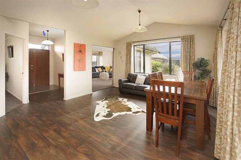 Photo of property in 8 Ken Wadsworth Way, Stoke, Nelson, 7011