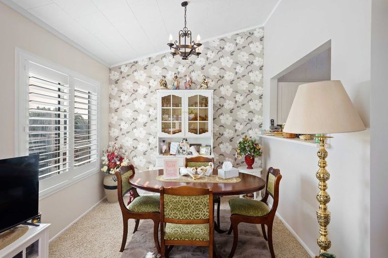 Photo of property in 28a He Awa Crescent, Waikanae, 5036