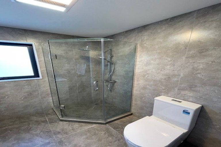 Photo of property in 8/14 Williamson Avenue, Belmont, Auckland, 0622