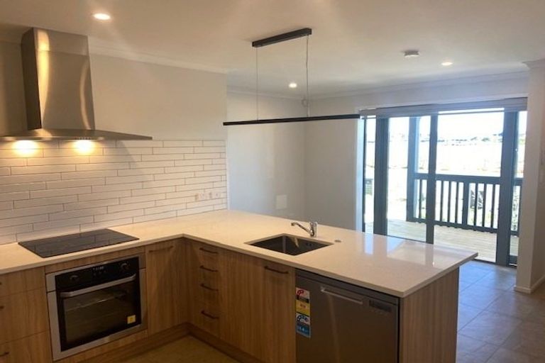 Photo of property in 9a Ata Road, Karaka, Papakura, 2113