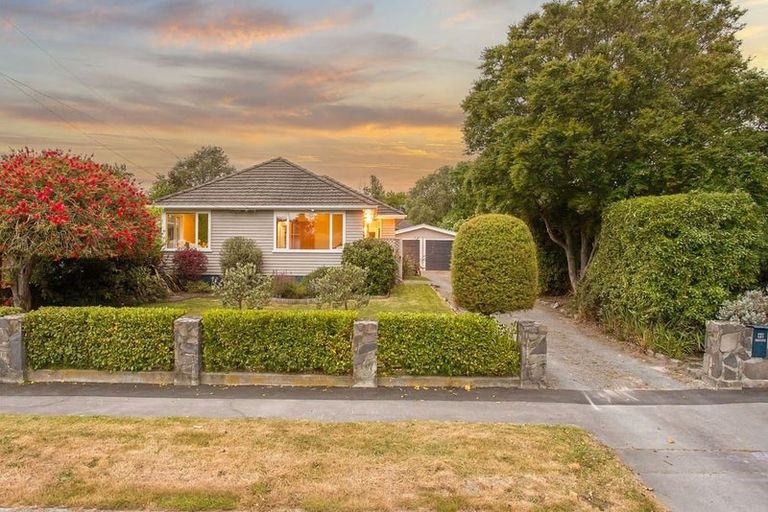 Photo of property in 40 Gregan Crescent, Burnside, Christchurch, 8053