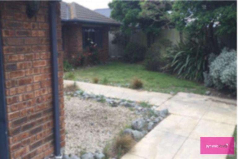 Photo of property in 11 Peel Close, Rolleston, 7614