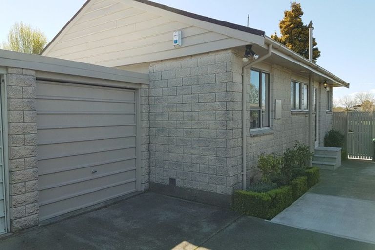 Photo of property in 14 Omega Place, Casebrook, Christchurch, 8051