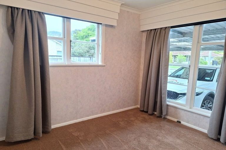 Photo of property in 31 Heretaunga Square, Silverstream, Upper Hutt, 5019