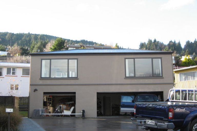 Photo of property in 14 Panorama Terrace, Queenstown, 9300