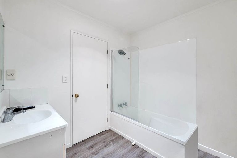 Photo of property in 53 Pooks Road, Ranui, Auckland, 0612