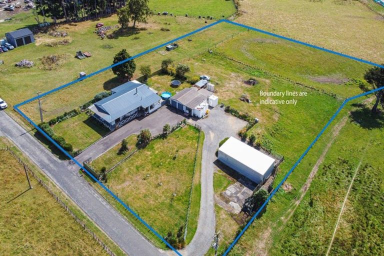 Photo of property in 336 Carisbrook Road, Mangatainoka, Pahiatua, 4982