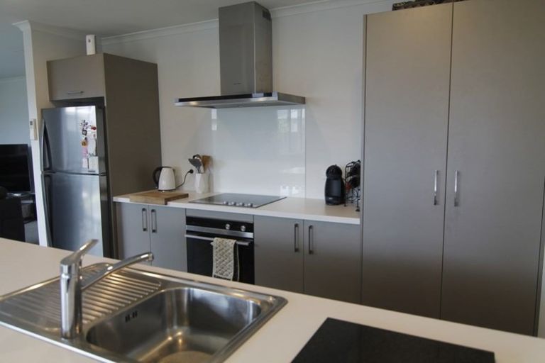 Photo of property in 8 George Square West, Wigram, Christchurch, 8025