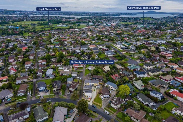 Photo of property in 50 Sandgate Avenue, Botany Downs, Auckland, 2010
