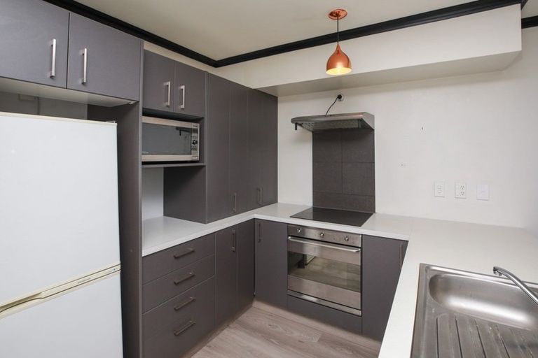 Photo of property in 9h Denver Place, Hamilton East, Hamilton, 3216