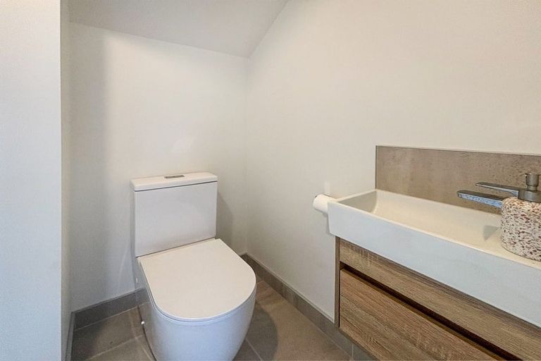 Photo of property in 41u6 Prisk Street, Melville, Hamilton, 3206