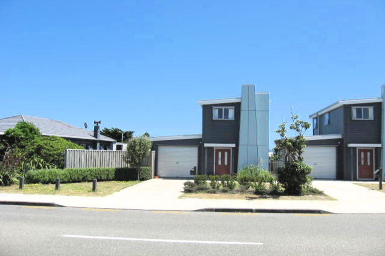 Photo of property in 14-f5 Tireti Road, Titahi Bay, Porirua, 5022