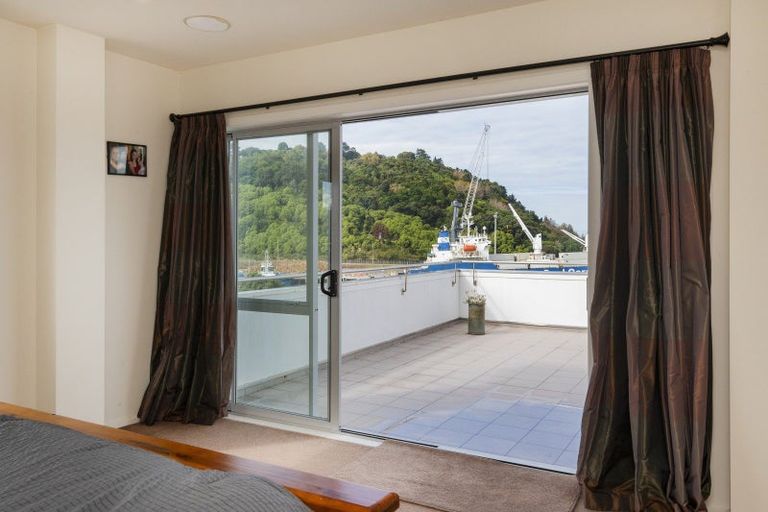 Photo of property in Bay View, 19/90 Customhouse Street, Gisborne, 4010