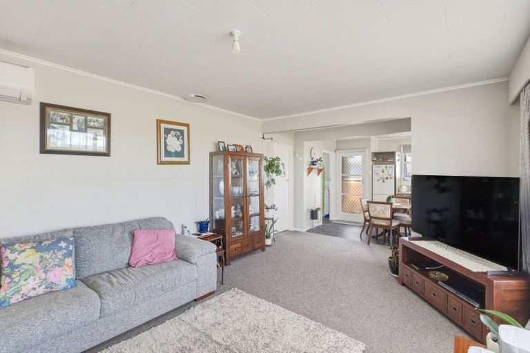Photo of property in 172 Karaka Street, Castlecliff, Whanganui, 4501