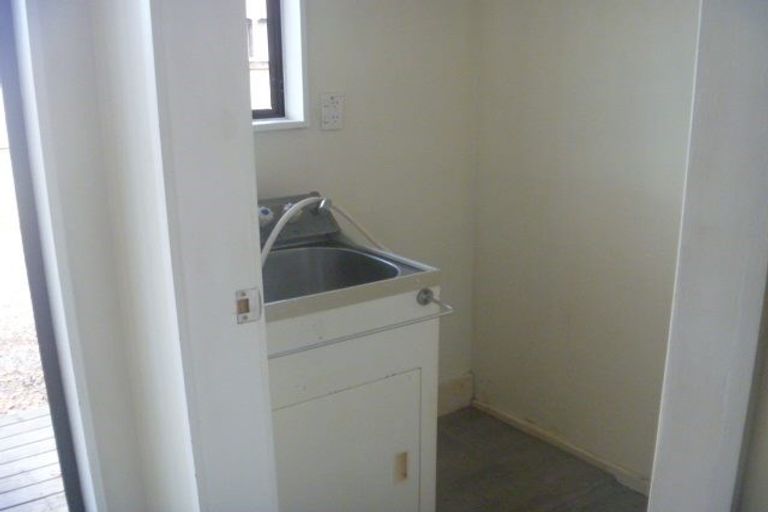 Photo of property in 2/65 Marne Road, Papakura, 2110