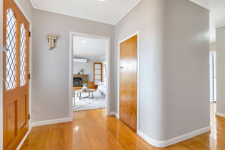 Photo of property in 11 Claremont Avenue, Paeroa, 3600