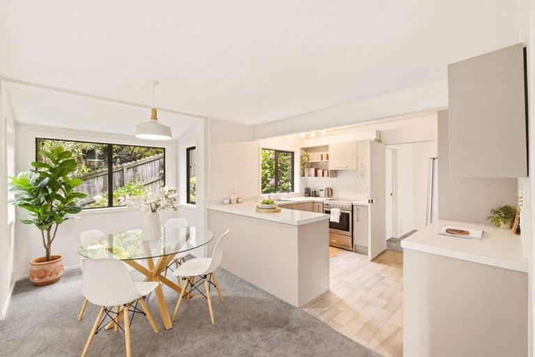 Photo of property in 102 Bowenvale Avenue, Cashmere, Christchurch, 8022