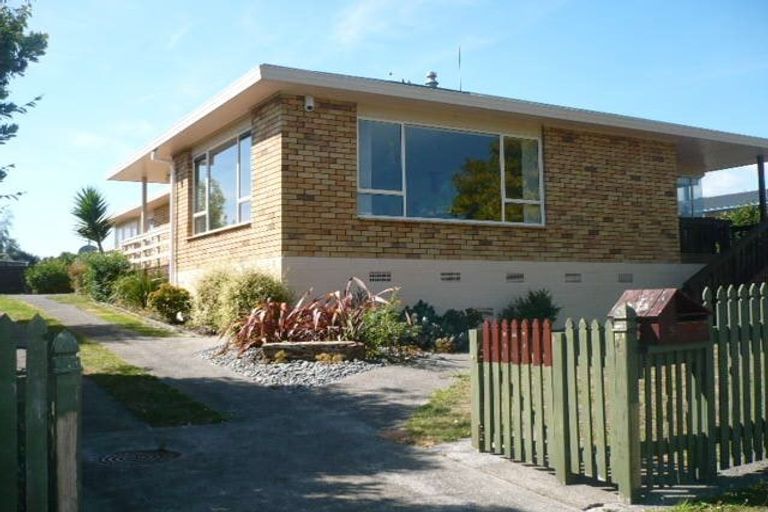Photo of property in 5 Ridgeway Road, Pukekohe, 2120