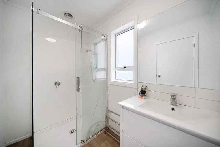 Photo of property in 7 Patience Way, Massey, Auckland, 0614