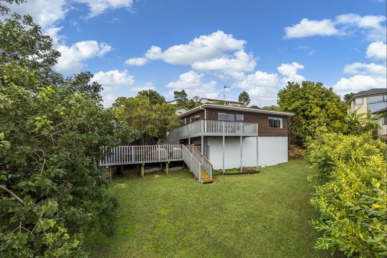 Photo of property in 7b Ngahere Views, Orewa, 0931