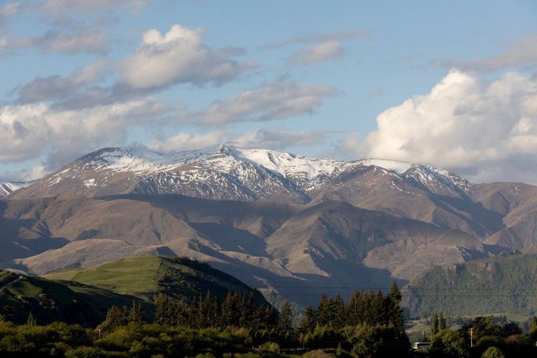 Photo of property in Kawarau Heights, 83 Kawarau Heights Boulevard, Lake Hayes, Queenstown, 9304