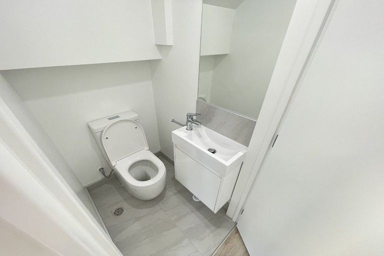 Photo of property in 6/61 East Street, Papakura, 2110