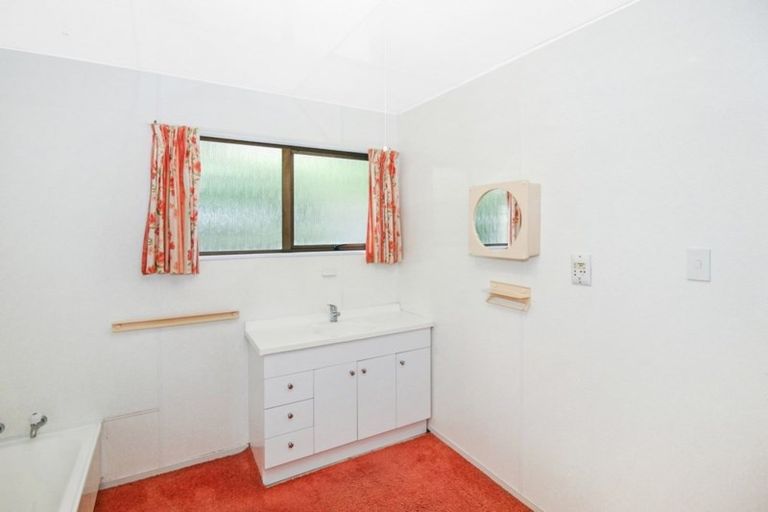 Photo of property in 37 Norwich Avenue, Spotswood, New Plymouth, 4310