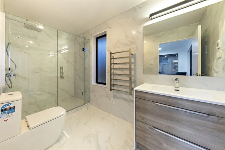 Photo of property in 42 Hangahai Road, Flat Bush, Auckland, 2019