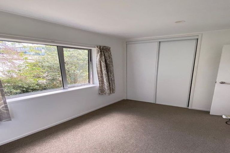 Photo of property in 841a Beach Road, Browns Bay, Auckland, 0630
