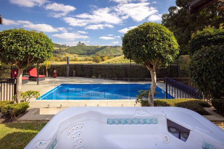 Photo of property in 60 Miles Lane, Tauriko, Tauranga, 3110