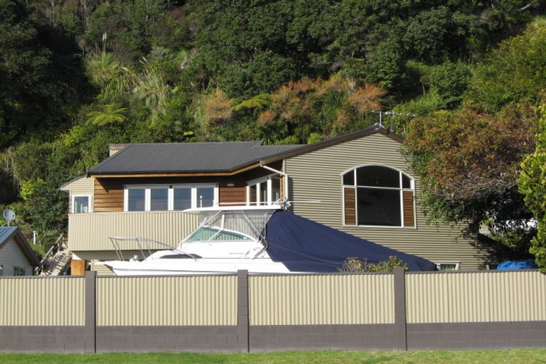 Photo of property in 126 Pohutukawa Avenue, Ohope, 3121
