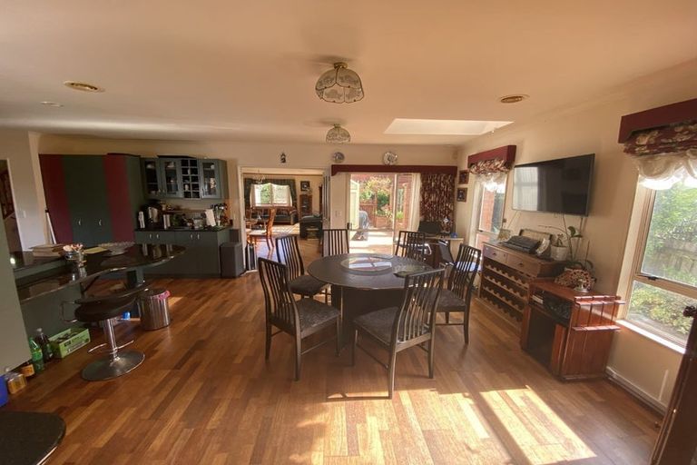 Photo of property in 3 Radstock Grove, Churton Park, Wellington, 6037