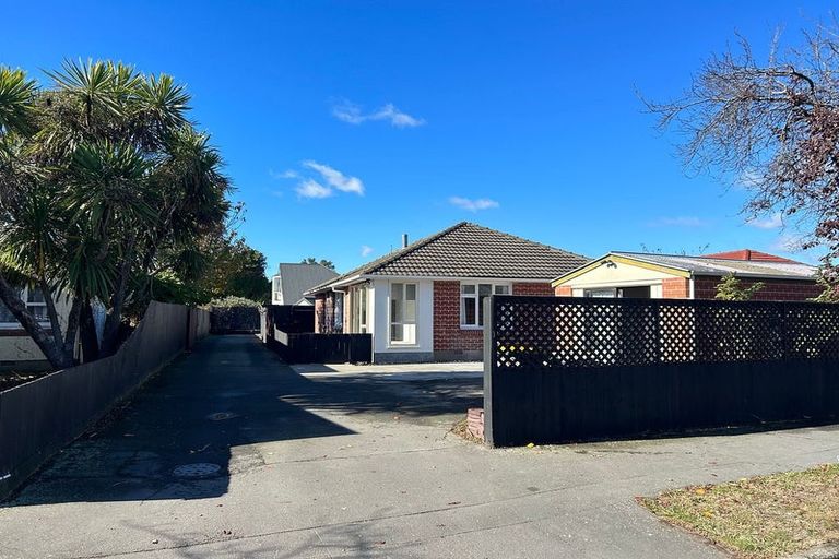 Photo of property in 14 Shaftesbury Street, Avonhead, Christchurch, 8042