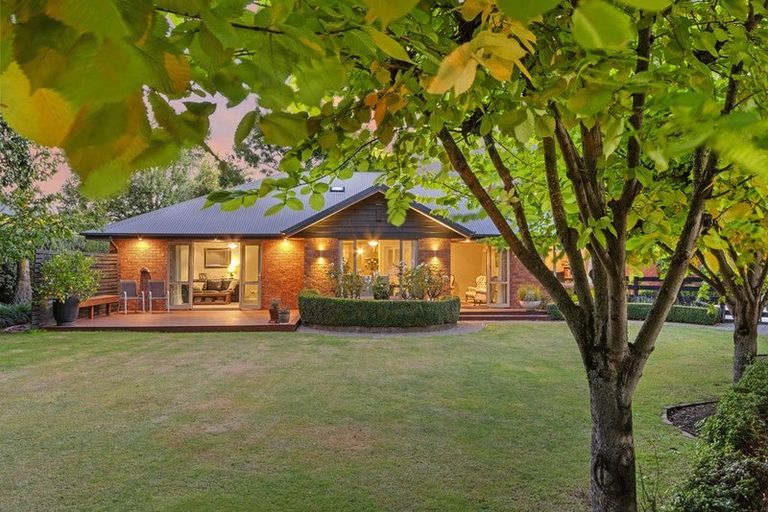 Photo of property in 10 Chanel Place, Prebbleton, 7604