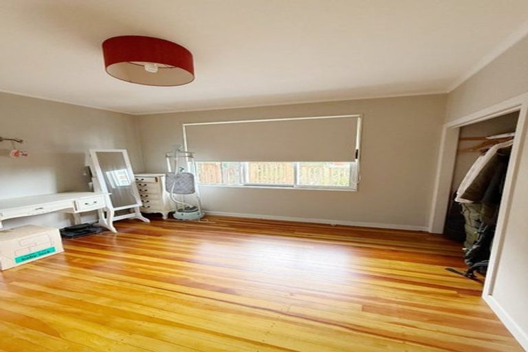 Photo of property in 345 Huia Road, Titirangi, Auckland, 0604