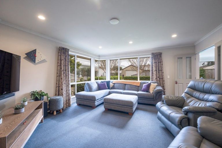 Photo of property in 14 Cambelldon Crescent, Stoke, Nelson, 7011