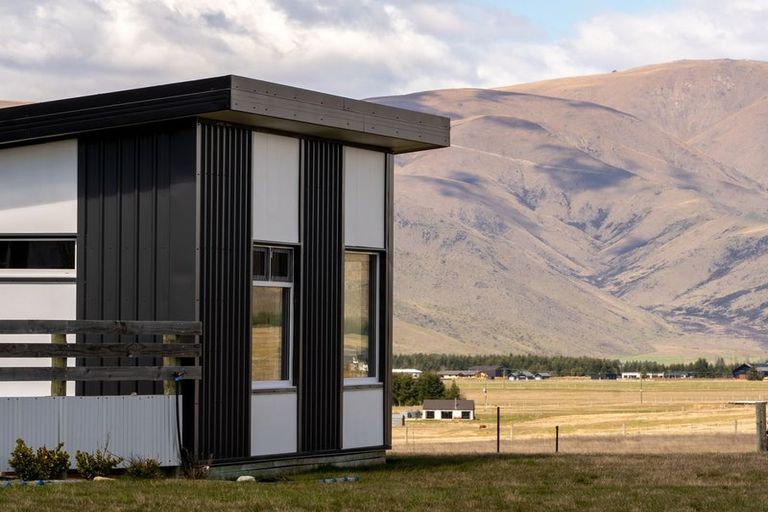 Photo of property in 19 Pyramid Terrace, Twizel, 7999