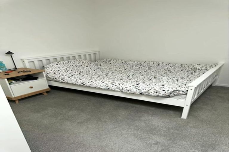 Photo of property in 113c Sycamore Drive, Sunnynook, Auckland, 0620