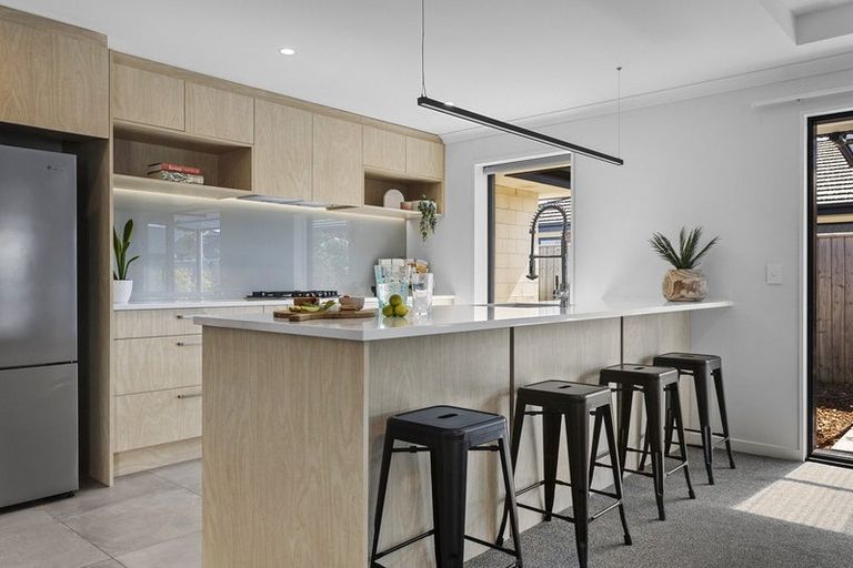 Photo of property in 37 Lock Crescent, Kaiapoi, 7630