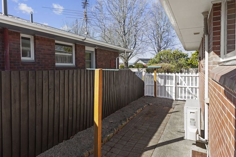 Photo of property in 6 Pulford Place, Ilam, Christchurch, 8041