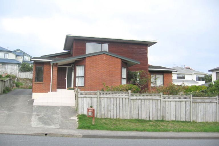 Photo of property in 96 Cortina Avenue, Johnsonville, Wellington, 6037