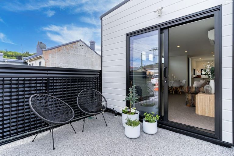 Photo of property in 1 Thorn Street, Caversham, Dunedin, 9012