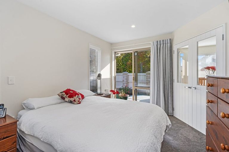 Photo of property in 1/44 Sawyers Arms Road, Northcote, Christchurch, 8052