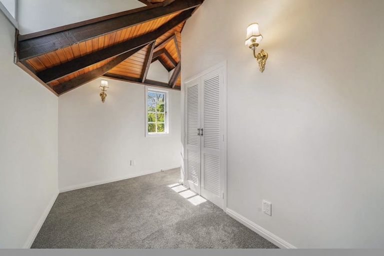 Photo of property in 68a Kaurilands Road, Titirangi, Auckland, 0604