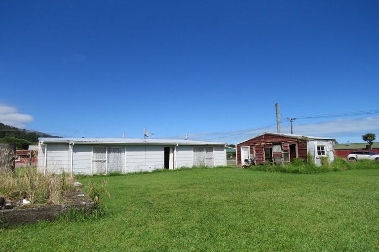 Photo of property in 17 Ives Street, Hector, 7822