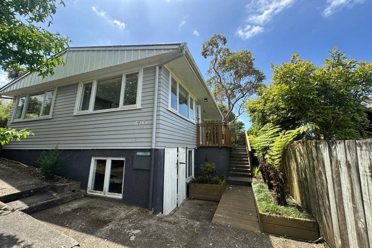 Photo of property in 1/19a Park Road, Glenfield, Auckland, 0629
