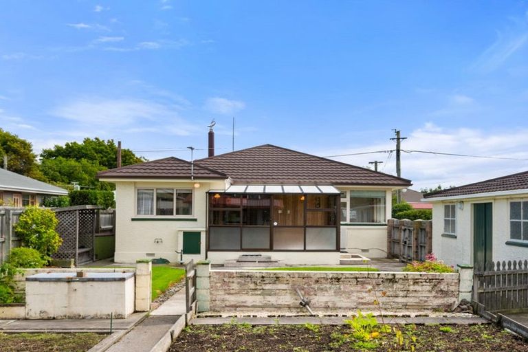 Photo of property in 19 Gainsborough Street, Hoon Hay, Christchurch, 8025