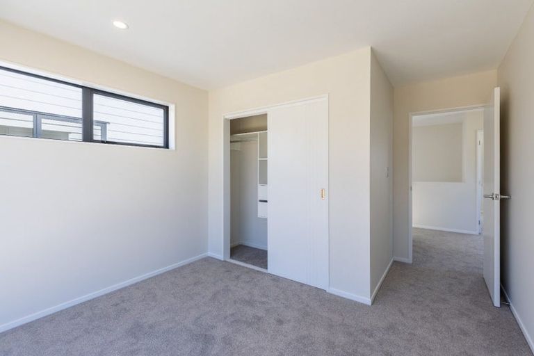 Photo of property in 6e Kaweka Street, New Lynn, Auckland, 0600