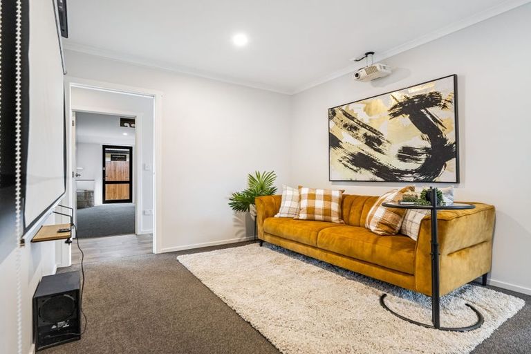 Photo of property in 14 Wheriko Avenue, Glenbrook, Waiuku, 2681