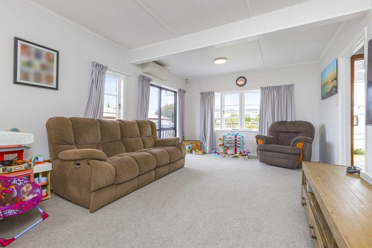 Photo of property in 1/17 King Edward Avenue, Papakura, 2110